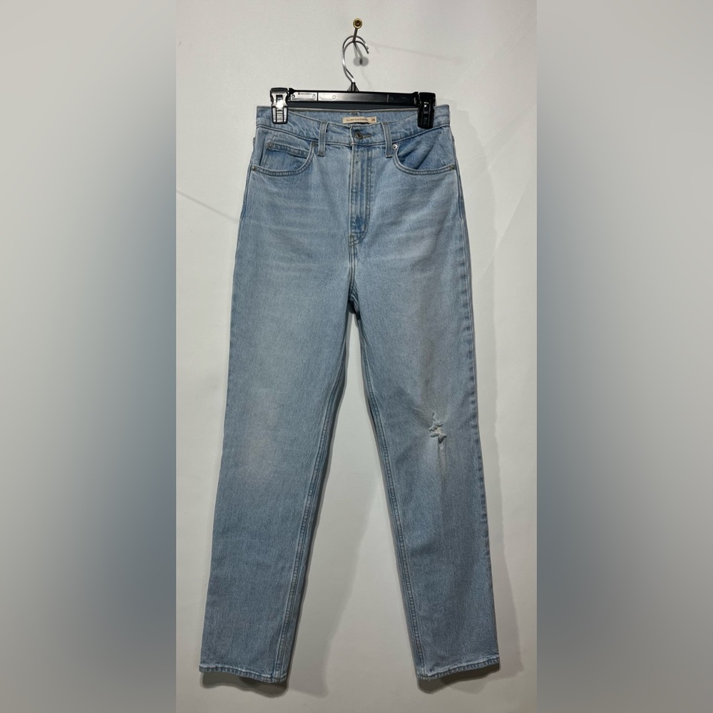 Levi’s Strauss 70”s High Slim‎ Straight Jeans Women’s Size 28 Inseam 31”